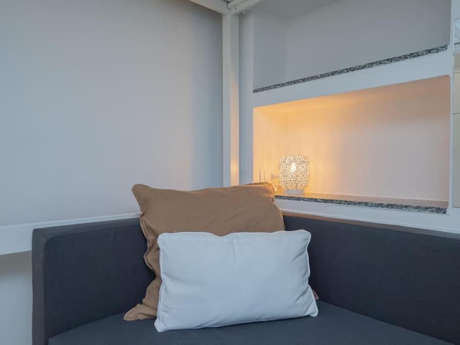 Youhosty - Accademia 53 Quinto Apartment Милано Екстериор снимка